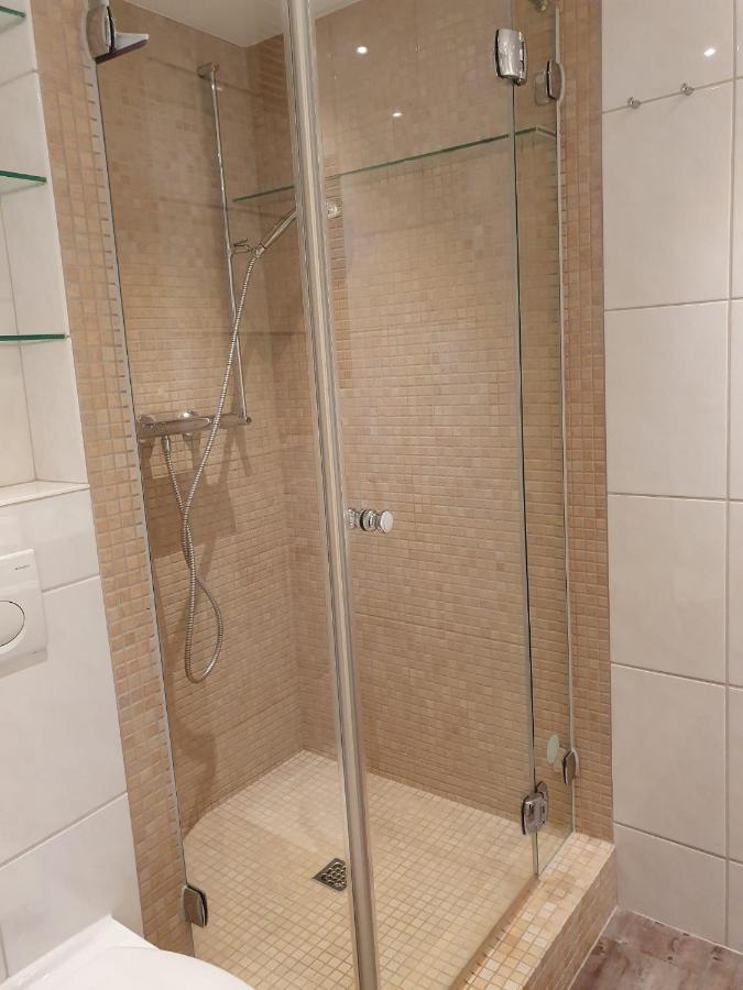 Sola Bona, 14 Apartment